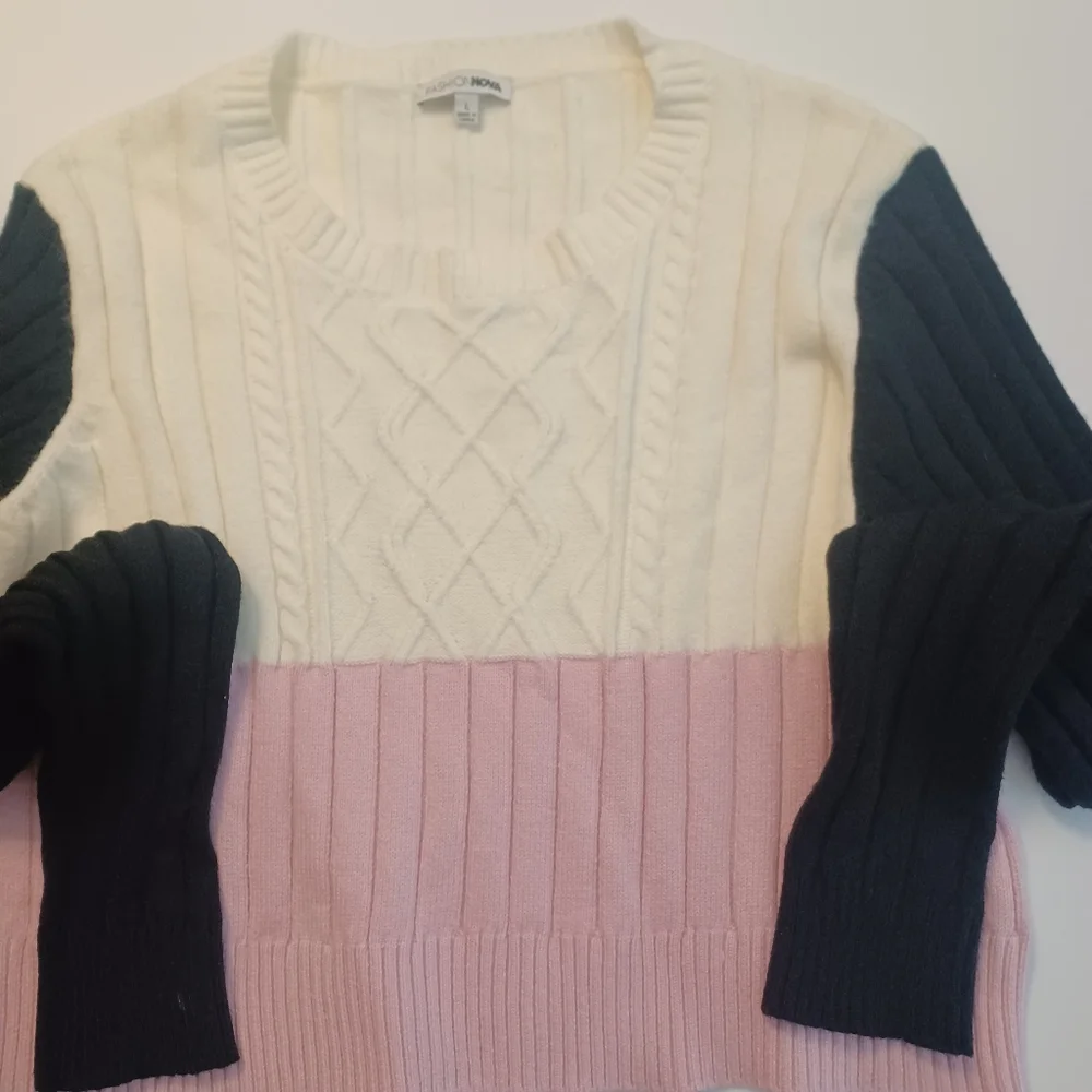 Fashion Nova Cropped Color Block Sweater Sz L